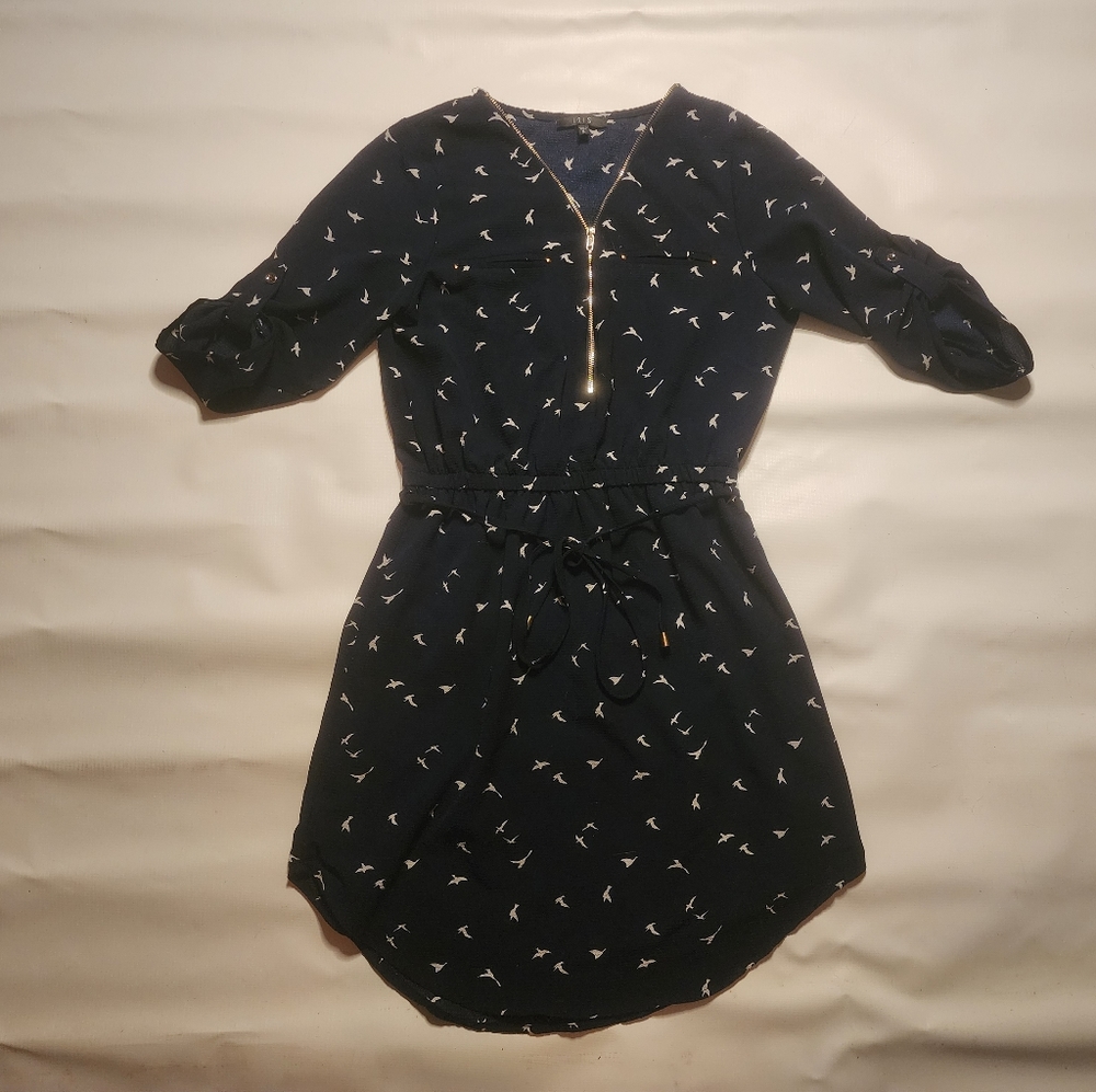 Iris Dress Women's Small Navy Bird Design Sheer V-Neck 3/4 Sleeve Midi Dress